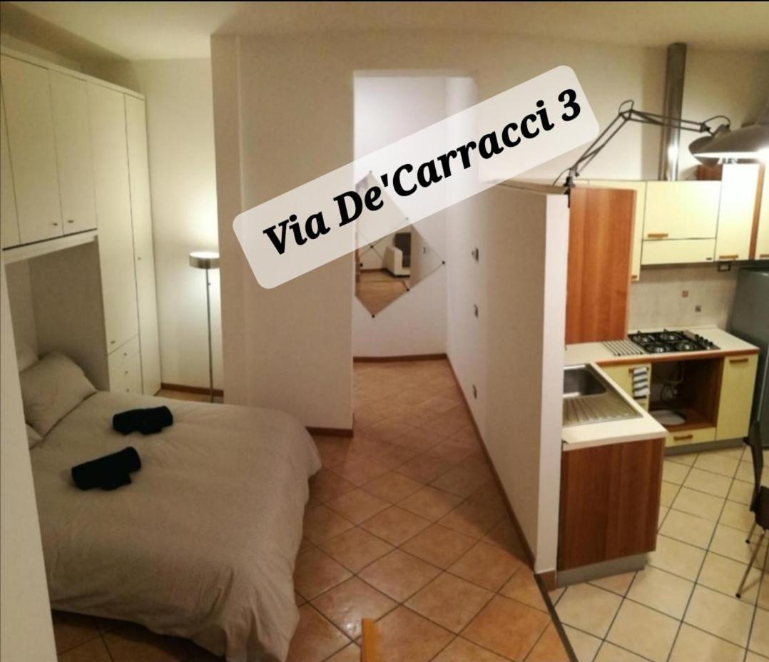 Via Matteotti & Via Carracci Apartments بولونيا المظهر الخارجي الصورة