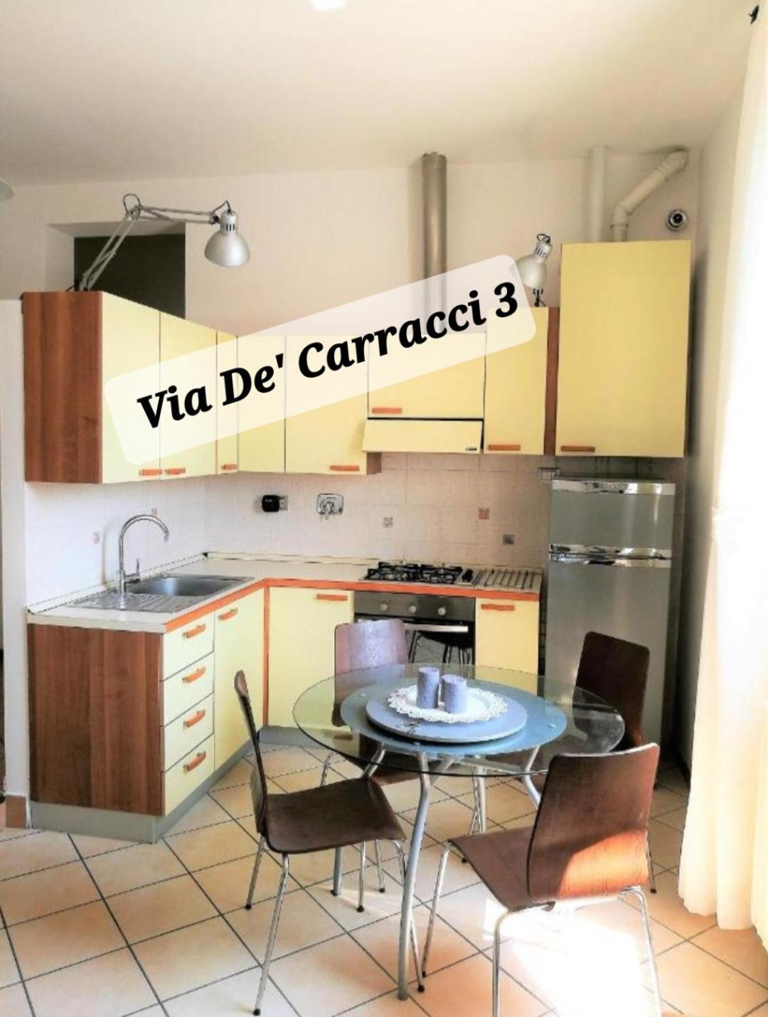 Via Matteotti & Via Carracci Apartments بولونيا المظهر الخارجي الصورة